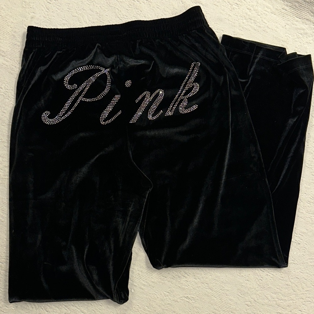 PINK VS RHINESTONE PANTS WITH POCKETS- Black Velvet🎁
